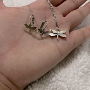 Necklace and earring set